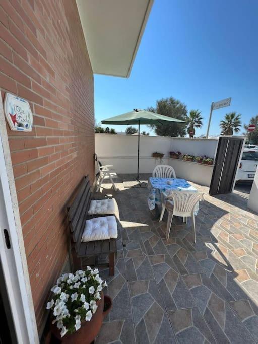 Villa Pisola Fiumicino Airport - Seafront Εξωτερικό φωτογραφία