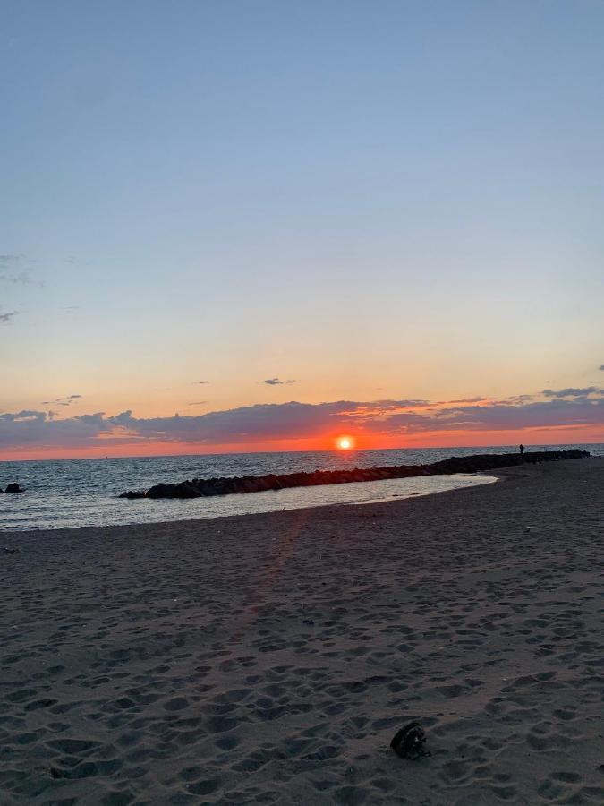 Villa Pisola Fiumicino Airport - Seafront Εξωτερικό φωτογραφία